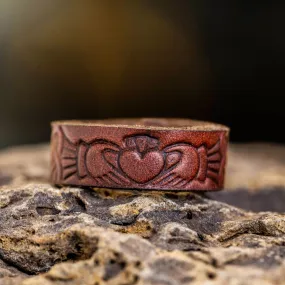 Claddagh Leather Ring | Chicago Tan