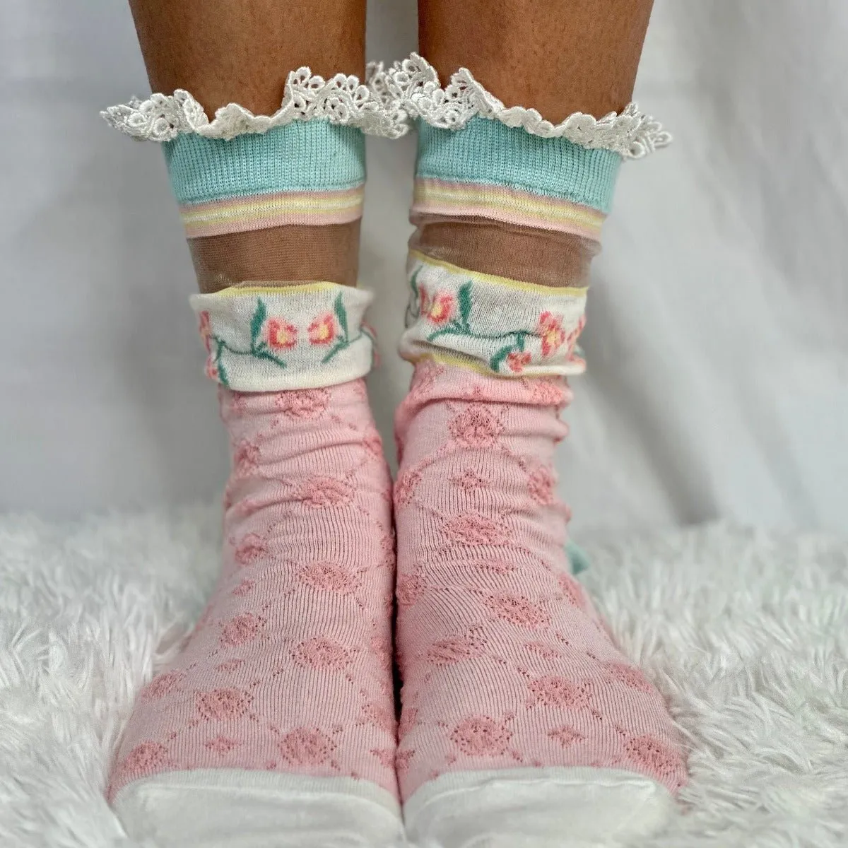 VINEYARD  floral lace ankle sock - pastel